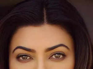 Sushmita Sen shines bright with her naturally glowing beauty