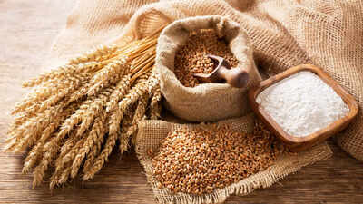 Why wheat atta gives bloating to Indians in the US: Nutritionist explains