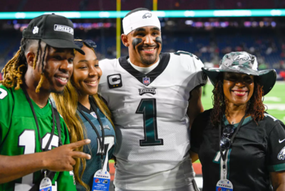 “Only those who never played at a high level have something to say”: "Jalen Hurts' mother bashes Chase Daniels' comment on TikTok