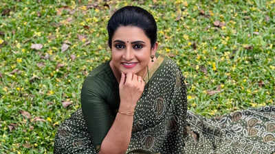 Actress Sujitha on her comeback after 10 years: Grateful to be back with a feel-good serial like 'Archana Chechi LLB'