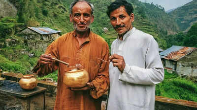 A village of 'hypnotising fraudsters' who dupe people with magnet, bowl