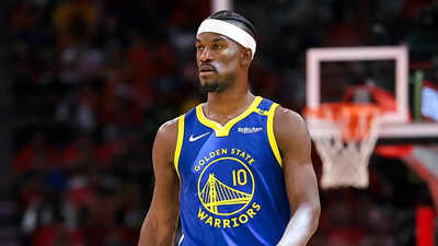 Golden State Warriors hit with unfortunate Jimmy Butler update during clash with Houston Rockets