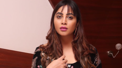 Bigg Boss fame Arshi Khan on Pahalgam Terror Attack: Being a muslim, I question terrorist are they even loyal to Allah