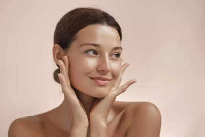 Massage your face with this one ingredient to beat ageing!