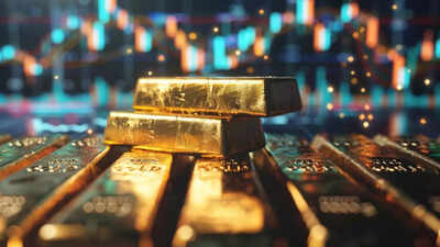 Gold rate today: MCX gold futures decline by Rs 839 to Rs 95,073 per 10 grams as US dollar bounces back
