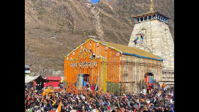 CM announces LED screens to broadcast bhajans, 24hr registration counter, single-window help for Char Dham yatra