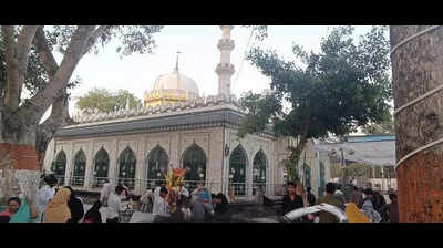 3-day urs of Hazrat Mubarak Khan Shaheed begins in Gkp