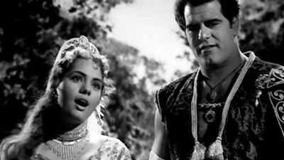 Did you know Dara Singh's love story with Mumtaz during 'Faulad' film didn't last?