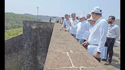 Conduct sediment survey to remove silt from Panshet, Varasgaon dams to increase capacity: Vikhe Patil