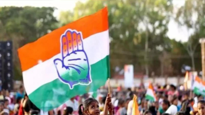 Saffron outfits targeting Kashmiris: Congress