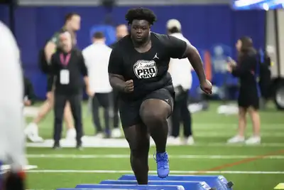 Buccaneers sign 464-pound Desmond Watson, the heaviest player in NFL history, as undrafted free agent