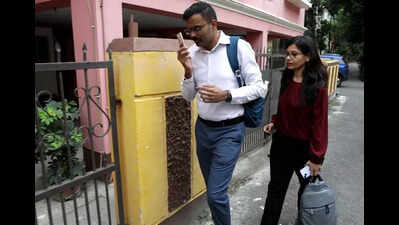 NIA team visits Kolkata residence of Pahalgam terror attack victim Bitan Adhikary and records wife statement