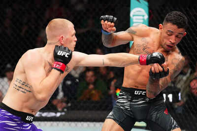 “Stop smoking” - Former UFC lightweight contender expresses his concern over Carlos Prates’ smoking habit after UFC Kansas City defeat