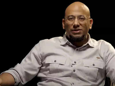 Bombay Shaving Company CEO Shantanu Deshpande shares why advancing of 25 year IIM Calcutta reunion by 10 years 'Scared him to no end'