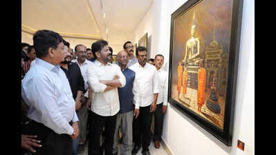Cong leaders slam KCR, challenge BRS to public debate