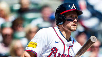 Jarred Kelenic heads to minors as Braves make changes