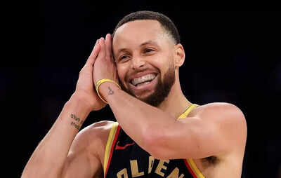 Stephen Curry sets new Playoff record, surpasses Kevin Durant on All-Time Assists list