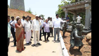 Sangolli Rayanna museum of Nandgad to be inaugurated soon: Min