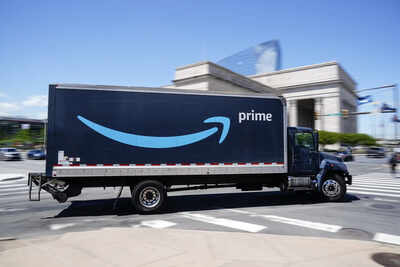 White House blasts Amazon over Tariff Labels; Amazon replies: This was ...