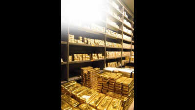 Gold sales crash 60% on Akshaya Tritiya in A’bad