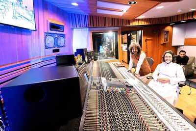 Manoj George, Dr K J Yesudas, and Fr Paul Poovathinkal's Sarvesa wins two Global Music Awards