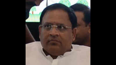 Hry min slams Pb for blocking water supply