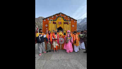 Kedarnath portals open for devotees after winter break