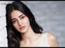 Ananya breaks down grieving late Nirmal Kapoor
