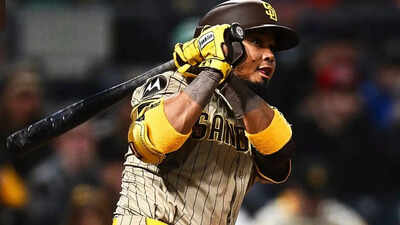 San Diego Padres smash history with four home runs in one powerful inning