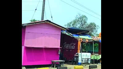66 gaddas to be razed for road widening at Penha de Franca