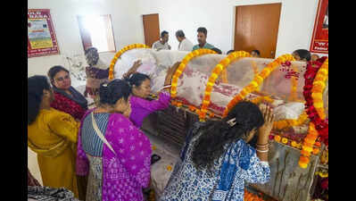 Swami Sivananda will continue to inspire every generation in country: PM Modi
