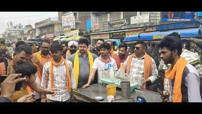 ‘Forced to write names on shops’: Minority community members in Rudrapur allege threats by right-wing groups