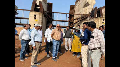 Govt sets July deadline for Kanpur dam project