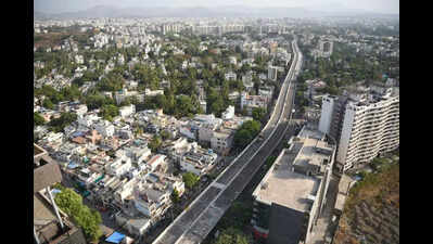 Traffic chokes at Wadgaon Budruk Chowk after new Sinhagad Road flyover opens; PMC & traffic police take steps to smoothen flow