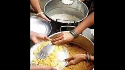 Don’t inspect midday meals only at ‘convenient’ schools: Centre to state