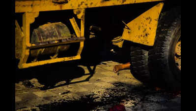 Youth on way to buy food dies in accident in Pune’s Chakan