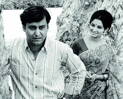 Aranyer Din Ratri to be screened in the Cannes Classics section