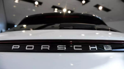 EU parliament backs emissions reprieve for carmakers