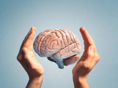 Top American scientist shows how brain stops a person from losing weight and how to rewire it