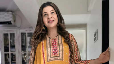 Sambhavna Seth opens up about getting replaced in a song from Welcome Back; says ‘I had shot for a week and I cried after learning about it’