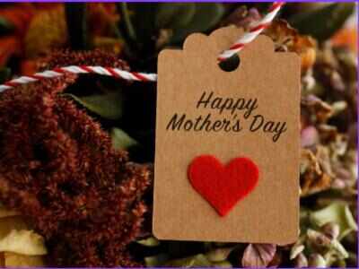 What to Write in a Mother's Day Card: Best Mother's Day Wishes to make your Mom feel special