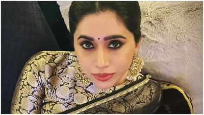 “Be Strong” - Netizens react as Aarti Ravi speaks out after Ravi Mohan's appearance with Kenishaa Francis
