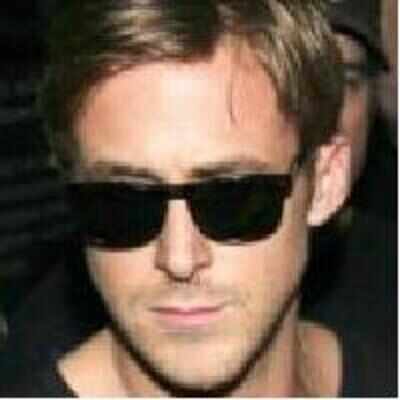 Ryan Gosling saves a journalist!