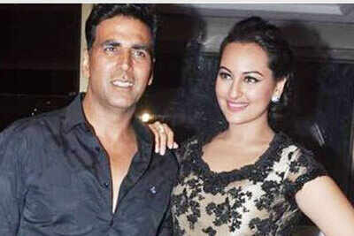 Rowdy Rathore's success bash