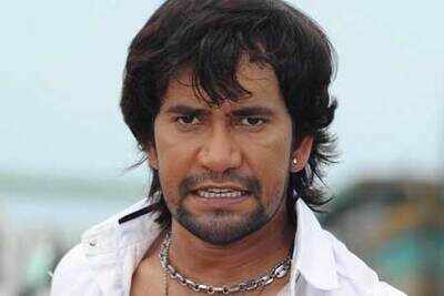 Nirahua turns rickshawala again for his next