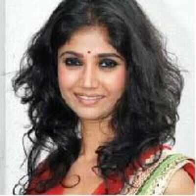 Ratan Rajpoot in Lakhon Mein Ek with Joy Sengupta