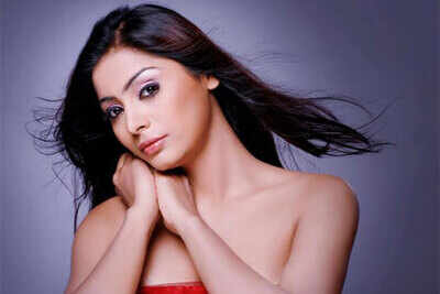 Archana Singh's three films to release next month