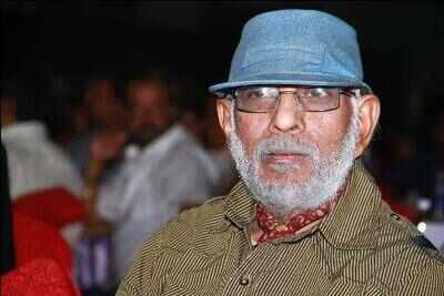 Balu Mahendra turns actor