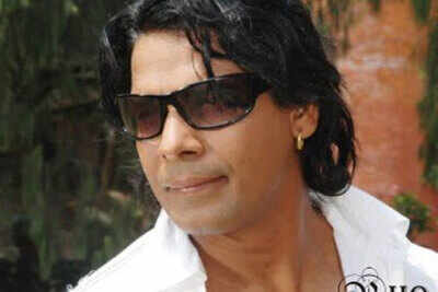 Viraj Bhatt's 'Tu Hi To Meri Jaan Hai Radha'