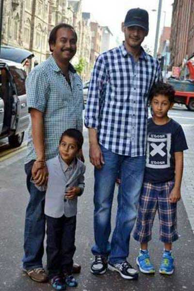 Mahesh Babu With His Son Gautam In Belfast Telugu Movie News Times